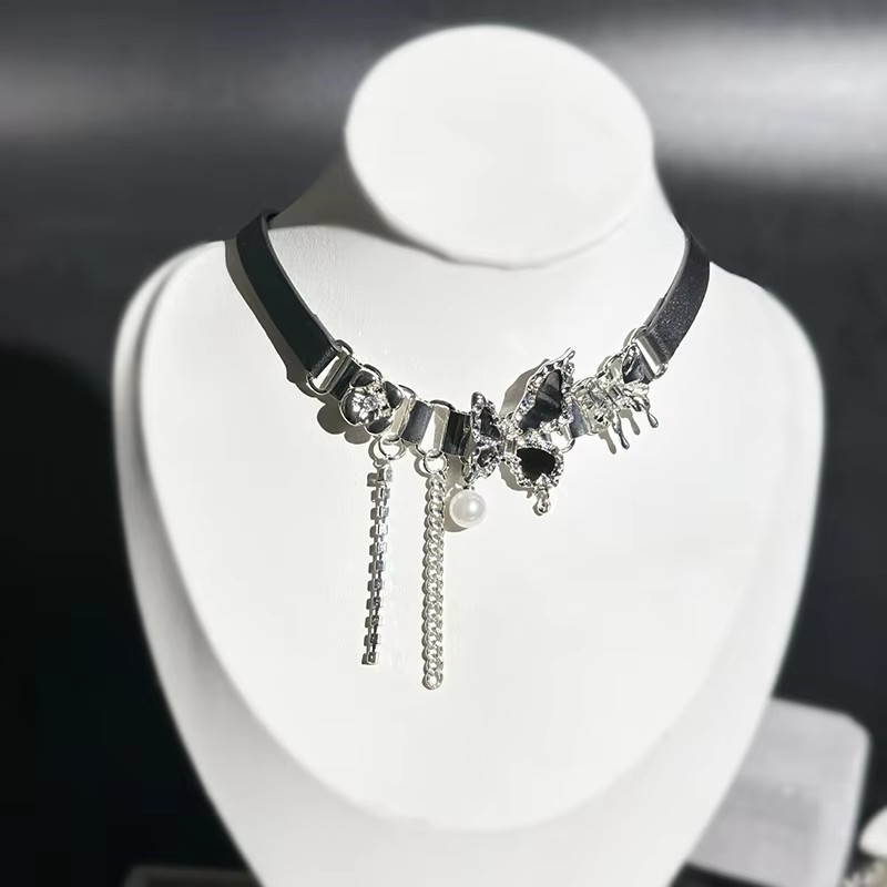 Y2K Vintage Butterfly Cross He - Women'S Emo Accessories recensione e prezzo