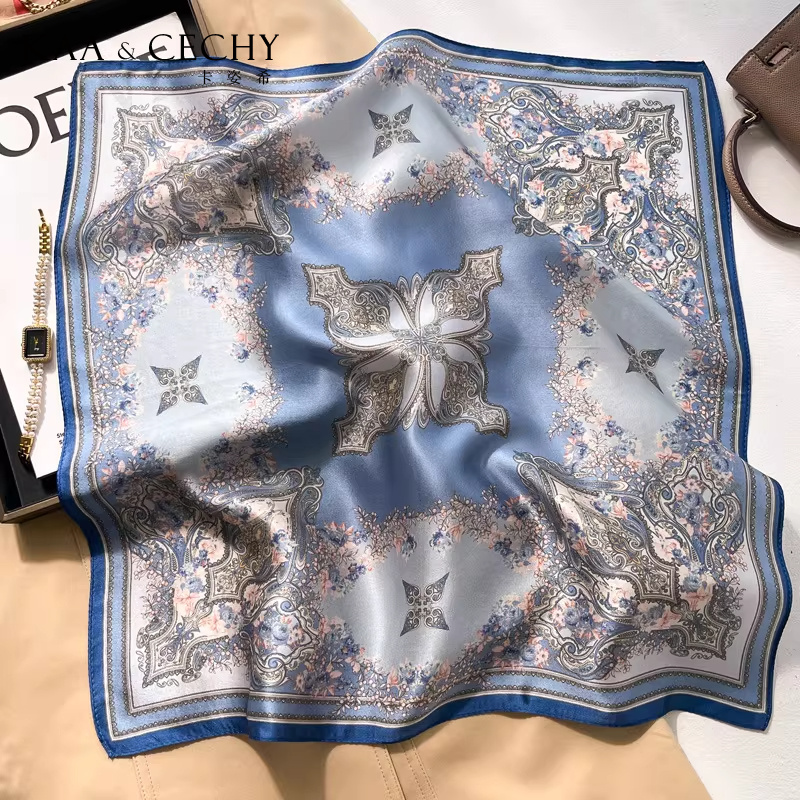 Foulard Quadrato in Seta di Ge - Silk Scarf Square recensione e prezzo